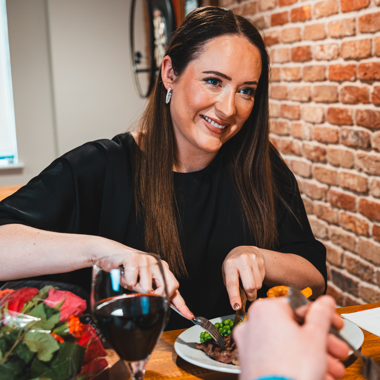 Valentine’s Weekend Dining & Treat Menu at The Apple Cart in Peterborough